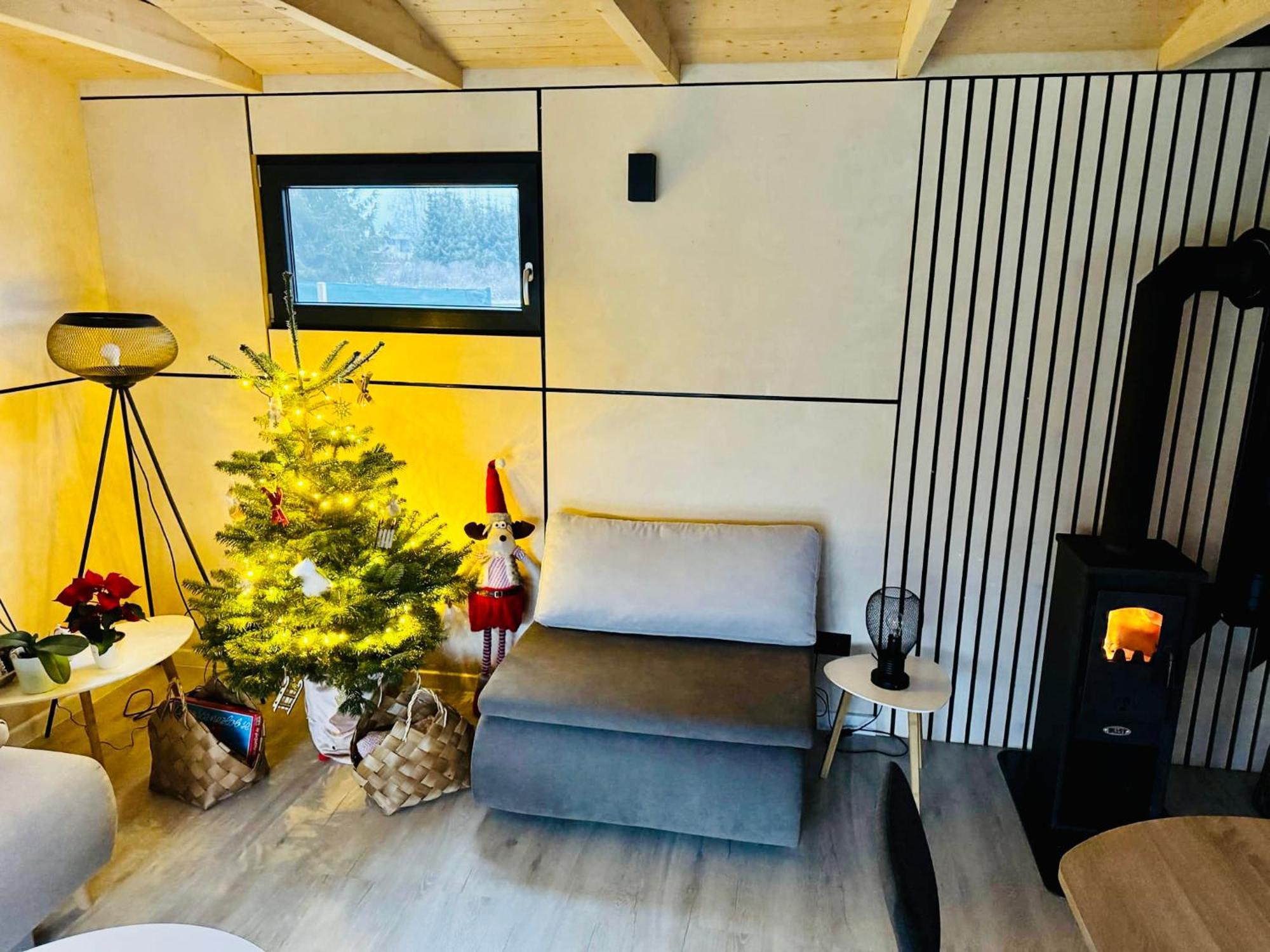 Domcek Pod Vezami S Virivkou A Grilom, Pri Termalnom Kupalisku Apartment Liptovský Ján Exterior foto